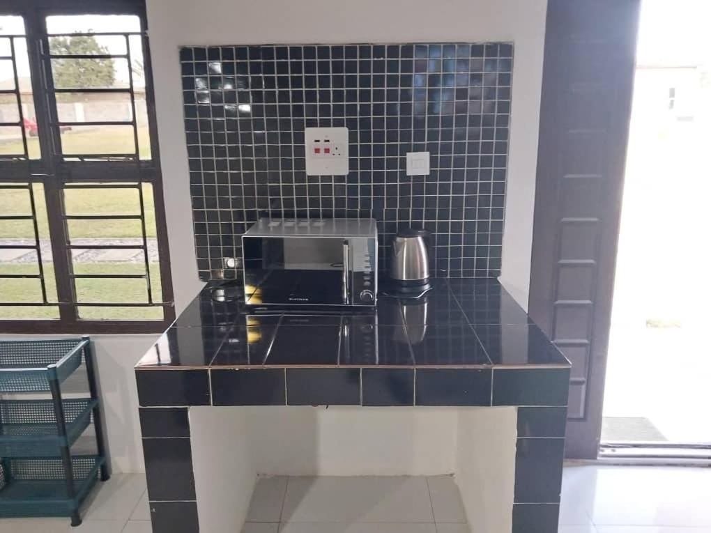 Emmrose Apartments Chingola Exterior photo